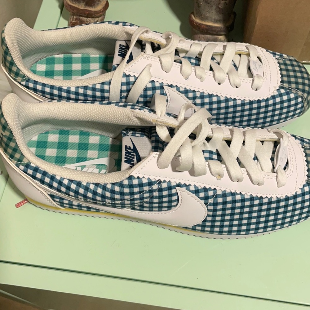 Nike Cortez women size 10 men size 8. Gingham Nike Classic Cortez blue force.